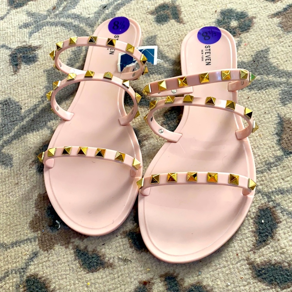 Steven sandals